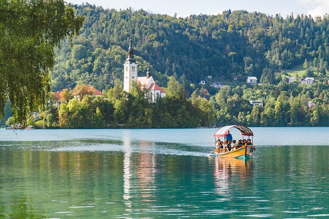 Bled Lake With Postojna Cave & Castle – Small Group – Day Trip From Ljubljana
