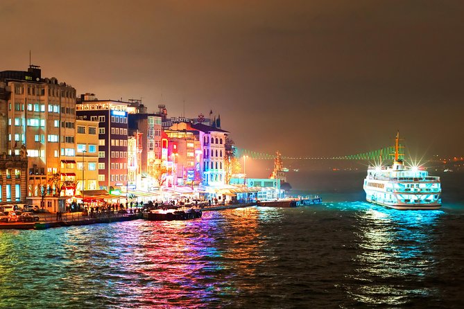 Bosphorus Dinner Cruise With Live Performance