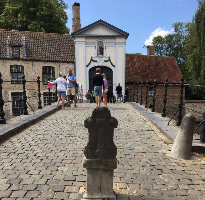 Bruges: City Sightseeing Self-Guided Audio Walking Tour - Experience Highlights