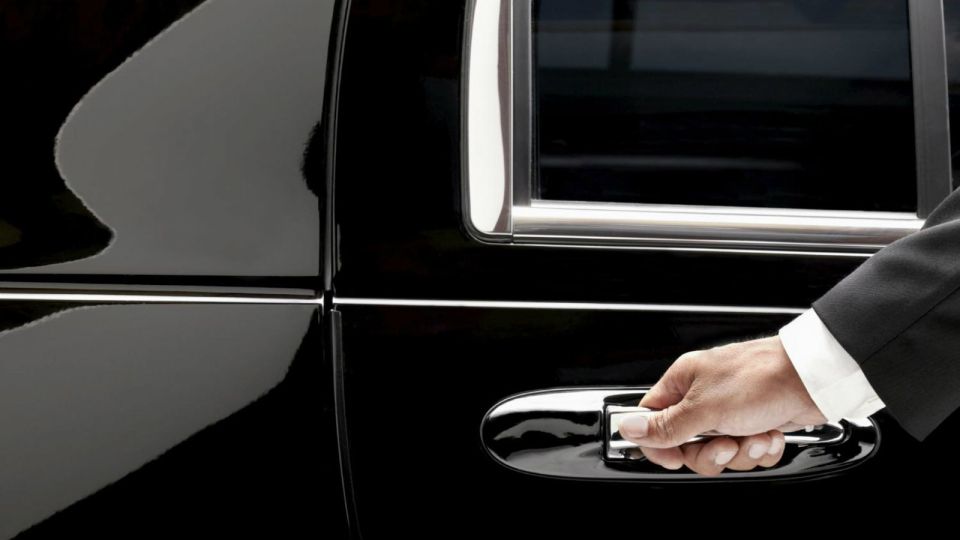 Brussels: VIP Transfer Between City/ Airport and Ghent - Transfer Details