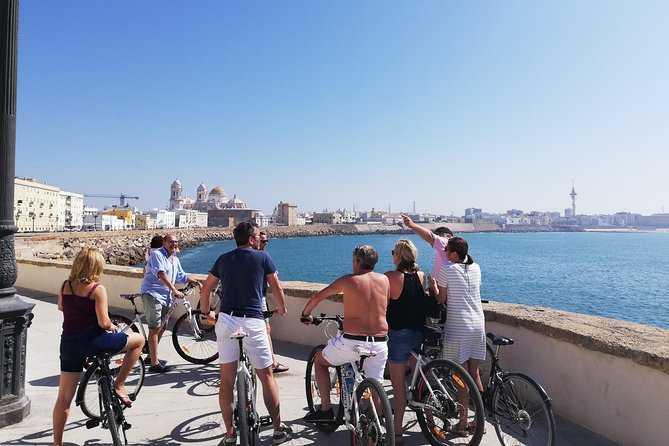 Cádiz 2:45h Bike Tour - Included in the Tour