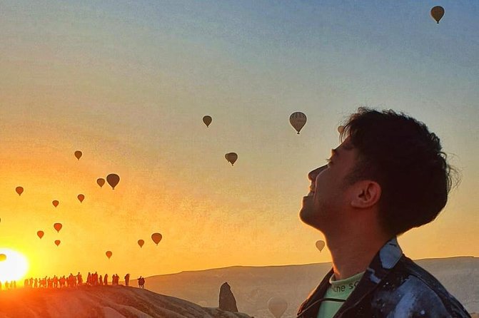 Cappadocia Hot Air Balloon Ride With Breakfast and Champagne