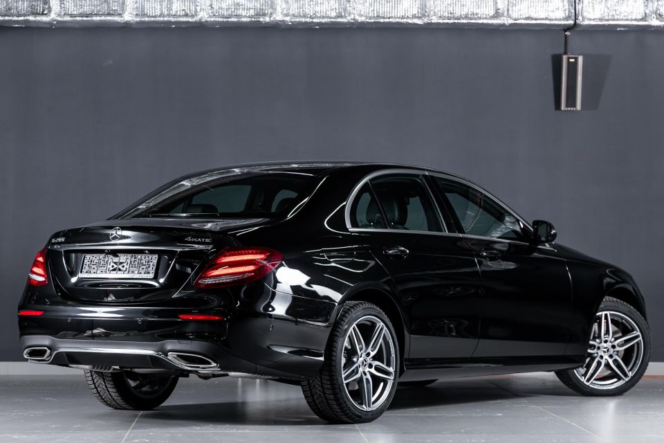 Central Rome to Florence Luxury Transfer E-class - Luxury Private Transfer Service