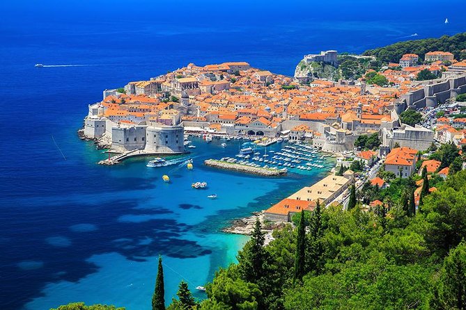 City Walls of Dubrovnik - Exploring Dubrovniks Old Town