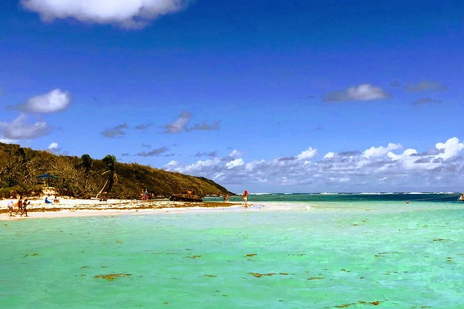 Culebra Power Boat Snorkeling & Beach Tour With Transportation Lunch And Beverages