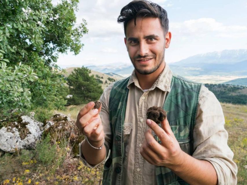 Day Trip to Assisi With Truffle Hunt & Lunch Bio From Rome - Trip Details