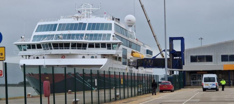 Dover Port To London Via Dover & Leeds Castle Private Tour Overview