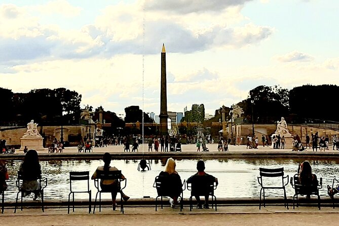 Drawing Workshop/creative Notebook & Cultural Walk In The Tuileries Inclusions