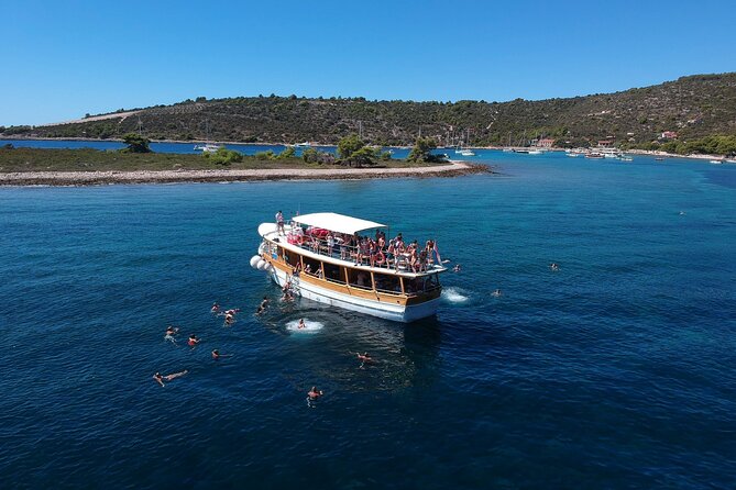 Dubrovnik Island-Hopping Cruise in the Elaphites With Lunch - Exploring the Elaphite Islands