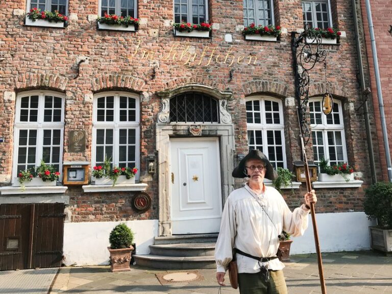 Düsseldorf: Guided Night Watchman Tour Through Kaiserswerth Tour Overview