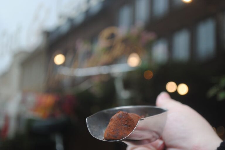 Düsseldorf: Sweet Treats Guided Walking Tour Of Old Town Overview Of The Tour