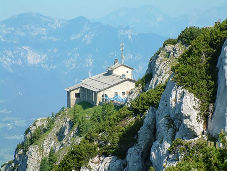 Eagles Nest And Berchtesgaden Tour From Salzburg Tour Overview