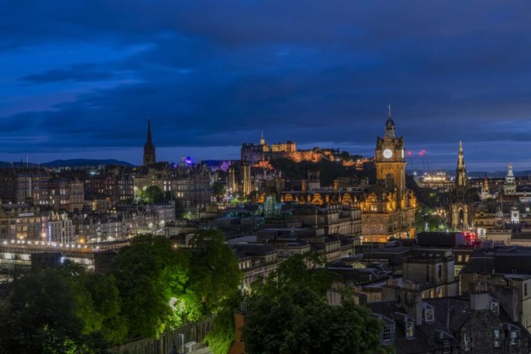 Edinburgh: Dark Secrets Of The Old Town Ghost Walking Tour Tour Details