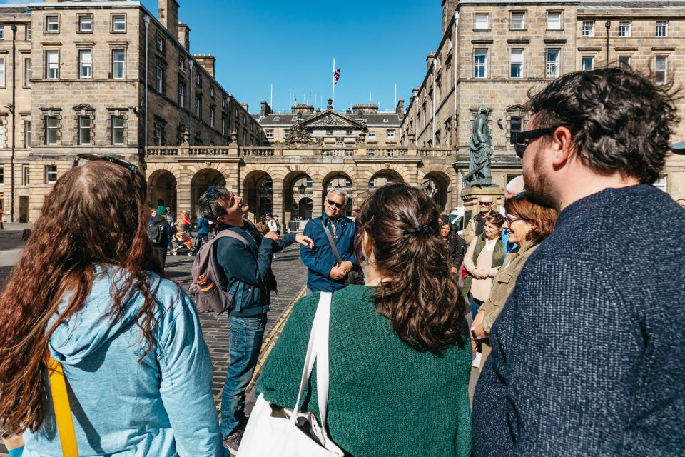 Edinburgh: Old Town History and Tales Walking Tour - Explore Winding Old Town Streets