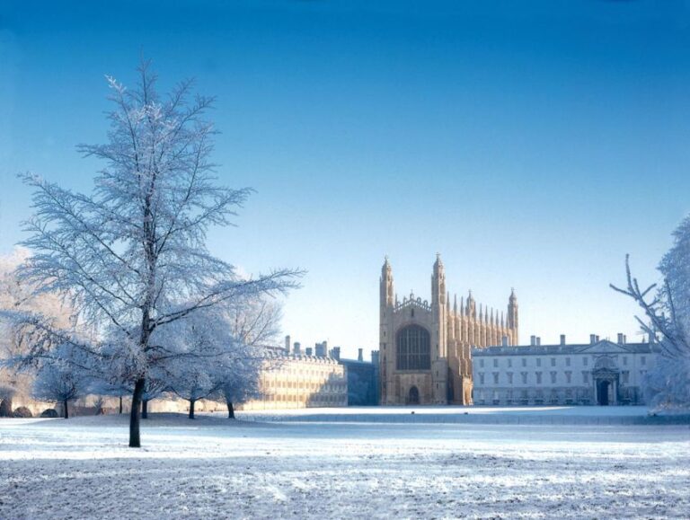 Enchanted Cambridge: A Festive Christmas Tour Tour Details