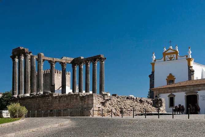 Évora & Arraiolos Small-Group Full Day Tour - Highlights of the Tour