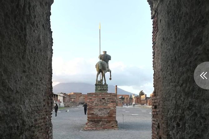 Explore and Experience Pompeii