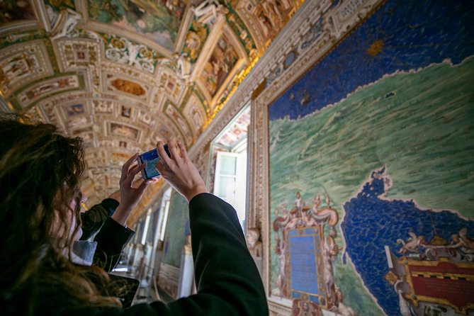 Fast Access Private Vatican Sistine Chapel & St Peter Basilica Tour Tour Overview