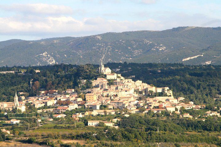 From Aix En Provence: Luberon & Vineyards Tour With Tastings Tour Overview