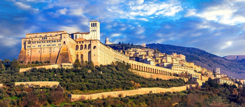 From Florence: Private Day Trip to Assisi and Cortona - Explore UNESCO World Heritage Assisi