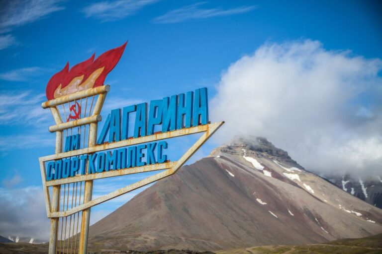 From Longyearbyen: Pyramiden Private Photo Tour W/ Transfer Tour Overview