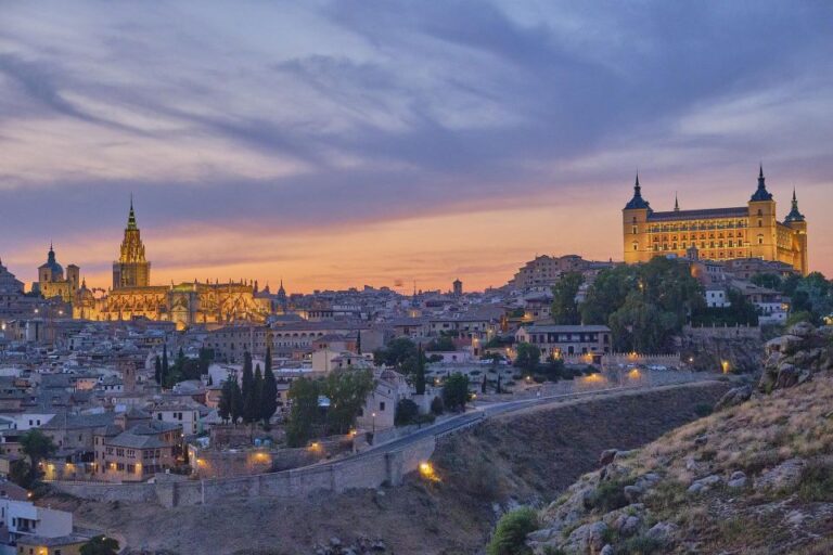 From Madrid: Private Highlights Of Toledo Guided Day Trip Panoramic Views Of Toledo