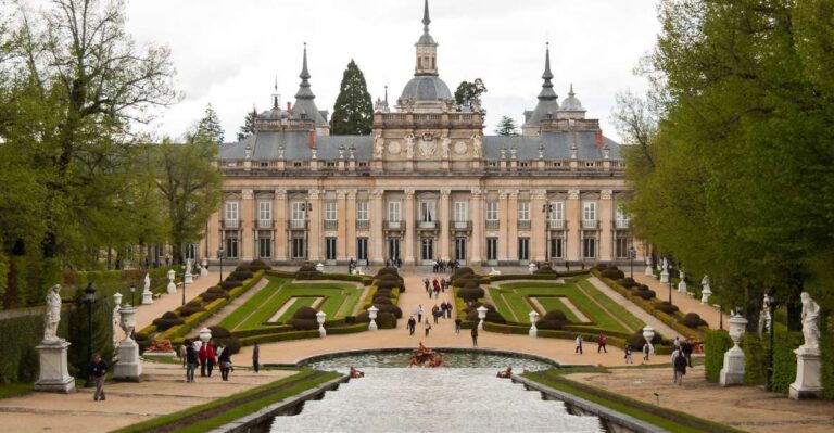 From Madrid: Segovia & La Granja Private Full Day Tour Tour Overview