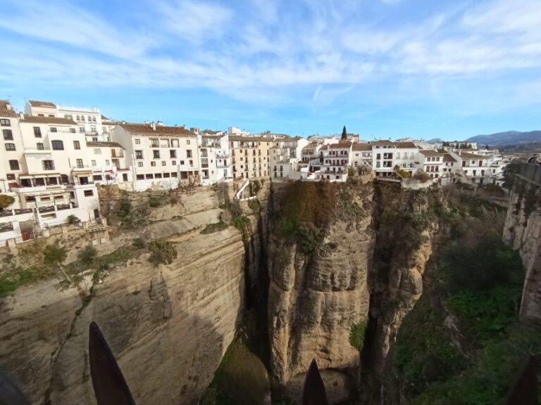 From Málaga: Private Tour to Ronda and Setenil
