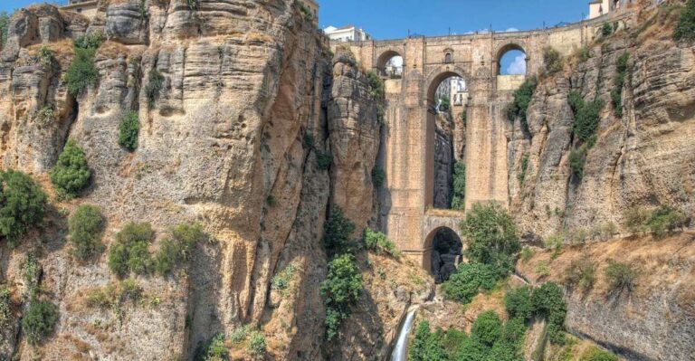 From Malaga: Ronda Private Guided Day Trip & Bullring Entry Overview Of Rondas Highlights