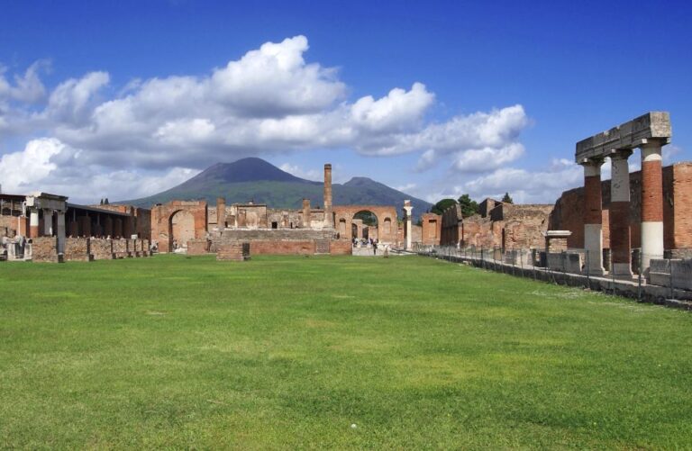 From Rome: Pompeii And Amalfi Coast Private Tour By Car Tour Overview