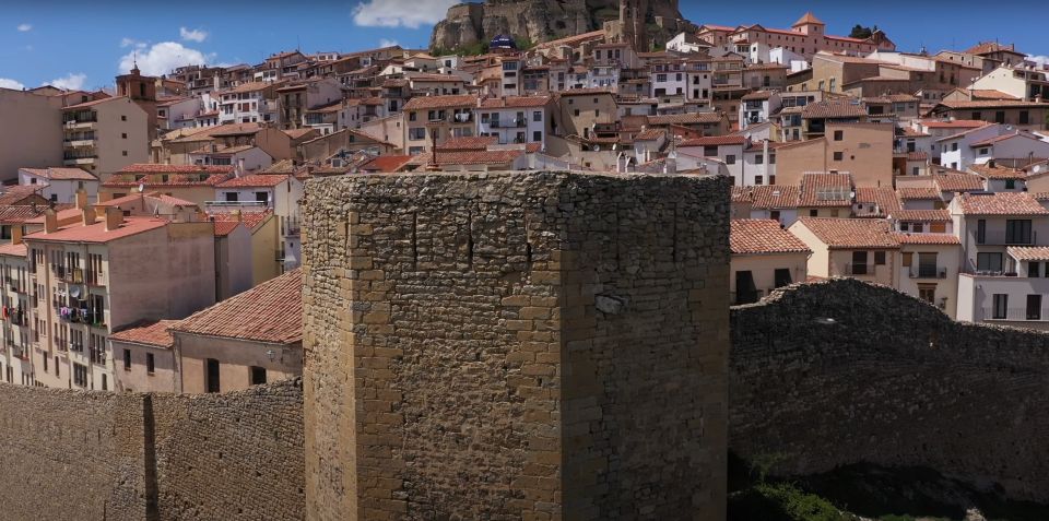 From Valencia: Private Day Trip to Morella and Peñíscola - Exploring Morellas Fortress Walls