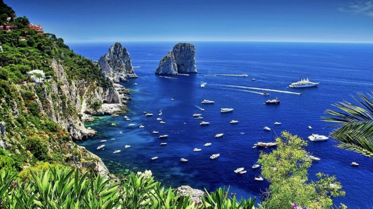 Full Day Private Boat Tour of Capri Departing From Praiano
