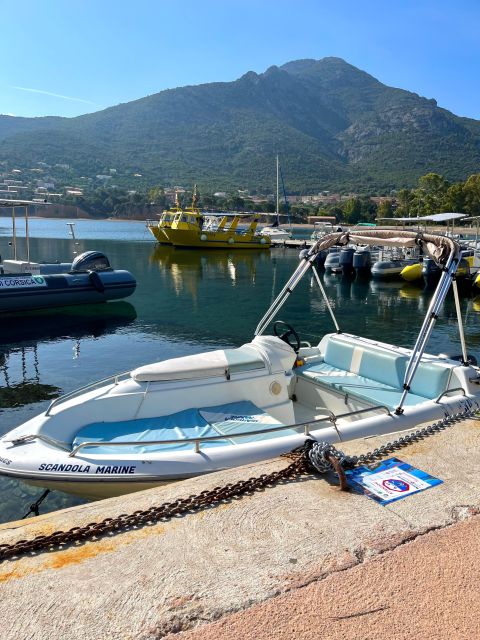 Gallery: Boat Rental Adventure 115 Hp - Boat Specifications