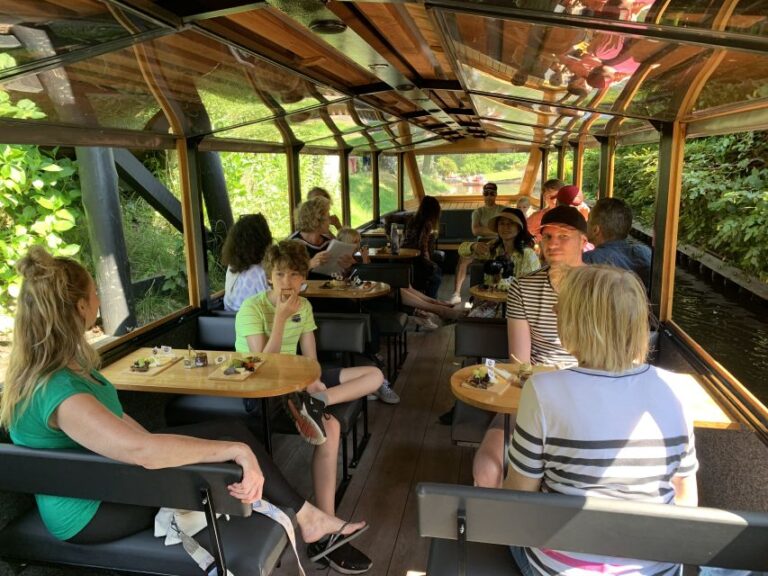 Giethoorn: Sightseeing Boat Tour Tour Overview And Pricing