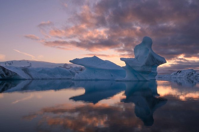 Glacier Lagoon and Diamond Beach Guided Day Trip From Reykjavik