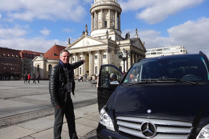 Group Driving Tour From 1 6 People For 4 Hours Highlights Of Berlin Guide And Transportation