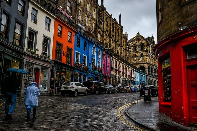 Guided 60-Minute Photography and Sightseeing Tour in Edinburgh