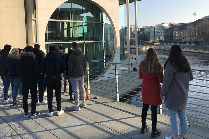 Guided Tour Of The Government District To The Reichstag Overview Of The Government District