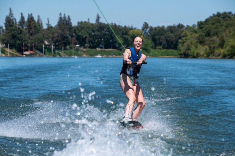 Half Day Boarding Experience Wakeboard,wakesurf,or Kneeboard Activity Details