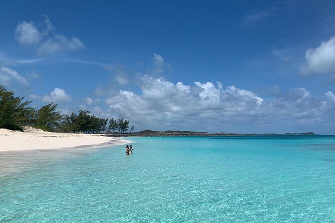 Half Day Guided Boat Tour Of Nassau Harbour And Rose Island Meeting Information