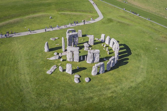 Half Day Stonehenge Trip by Coach With Admission and Snack Pack