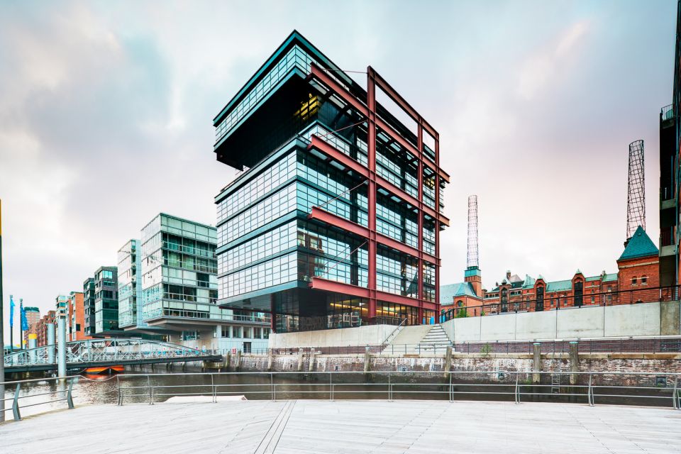 Hamburg: Speicherstadt and HafenCity Tour - Tour Overview