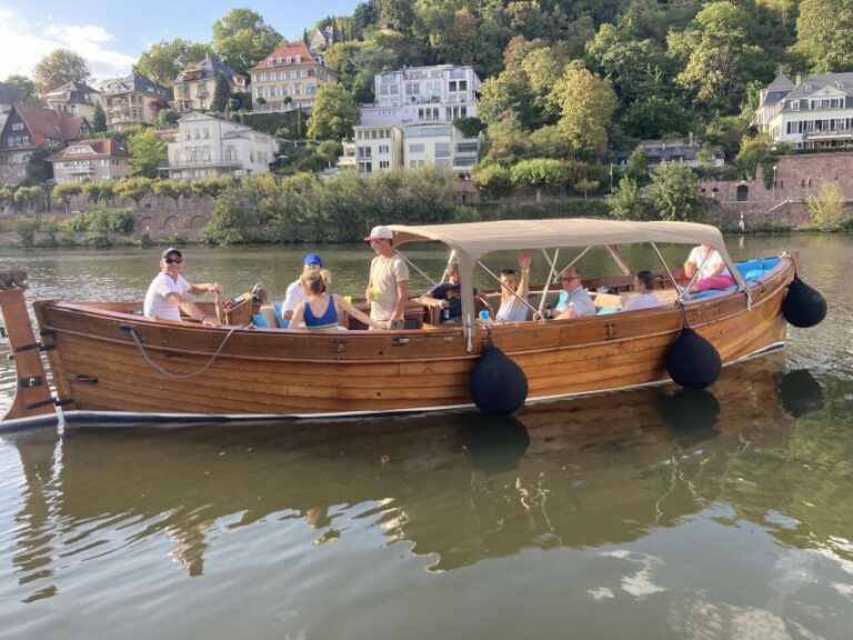 Heidelberg: Private Neckar River Historic Boat Tour
