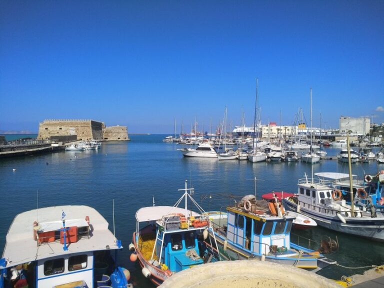 Heraklion: Walking City Tour & Wine Tasting Tour Overview