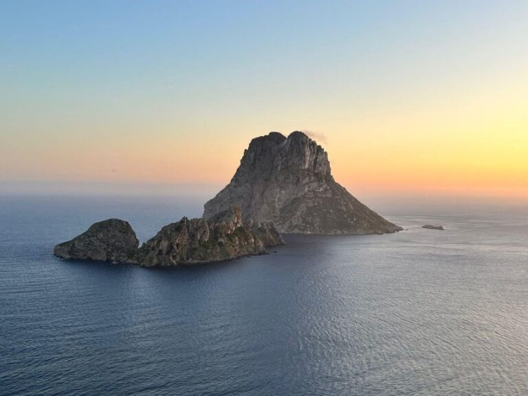 Ibiza: Es Vedra Sunset Tour Tour Overview