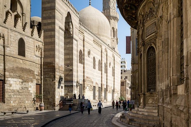 Islamic Cairo Walking Tour: Khan El Khalili, Al-Azhar Mosque - Highlights of the Tour