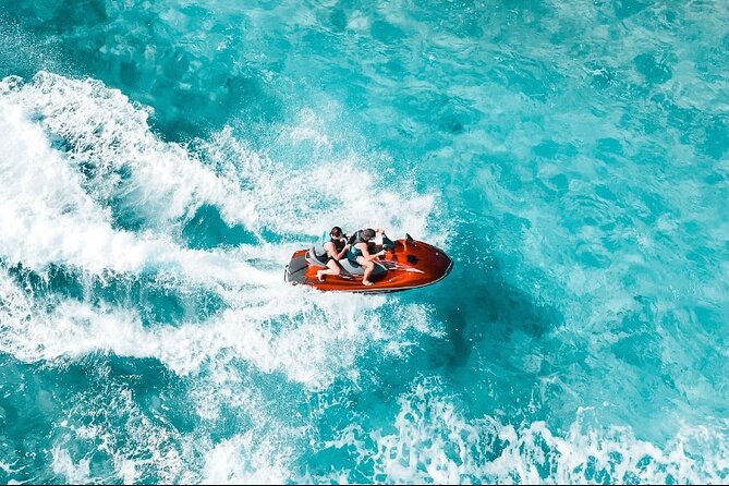 Jet Skiing Around La Famille Ship And Smaller Pristine Cays Highlights Of The Jet Skiing Experience