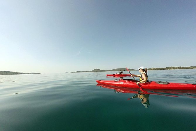 Kayaking to the Island Prvić - Tour Highlights