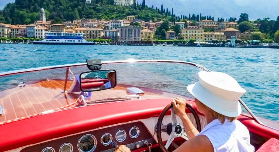 Lake Como: Classic Speedboat Private Tour With Lunch - Private Cadenazzi Wooden Speedboat