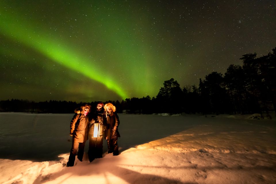 Levi: Northern Lights Tour by Minivan - Inclusions and Exclusions